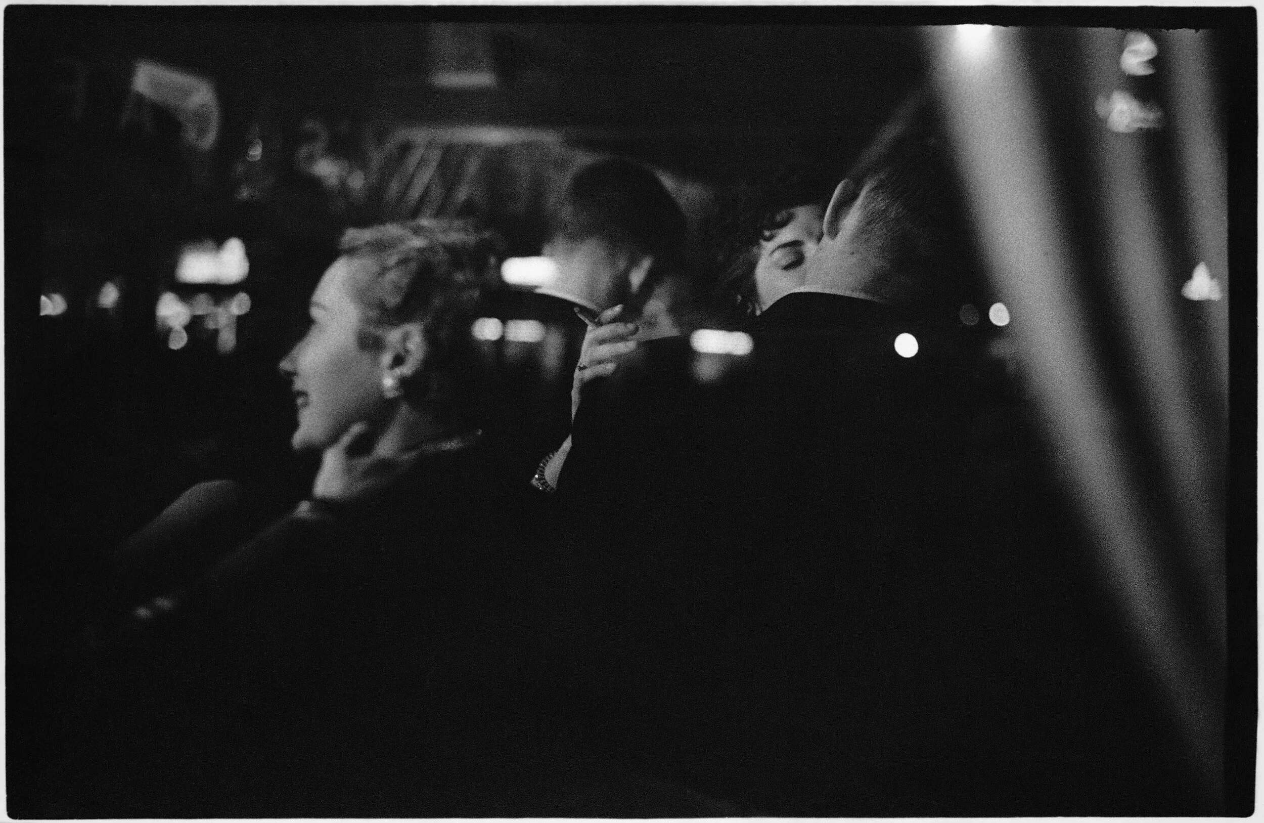 Black and white photos — Saul Leiter Foundation Black and white photos — Saul Leiter Foundation